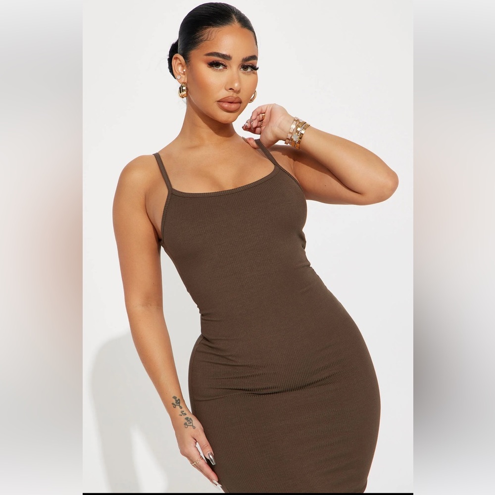 Marcell Snatched Midi Dress in Brown
